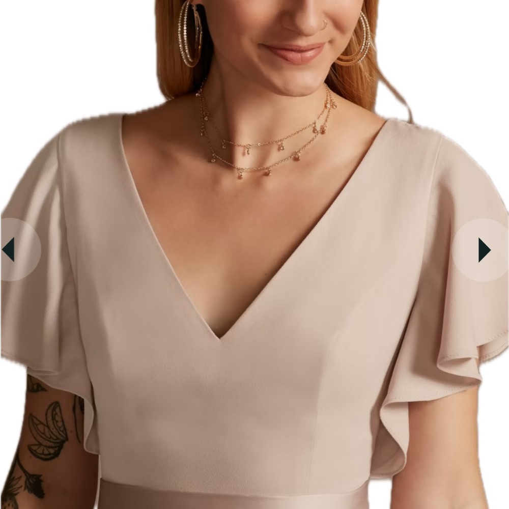 David’s Bridal Simple and elegant long back flutter sleeves gown Chianti S14 NWT - Picture 3 of 9